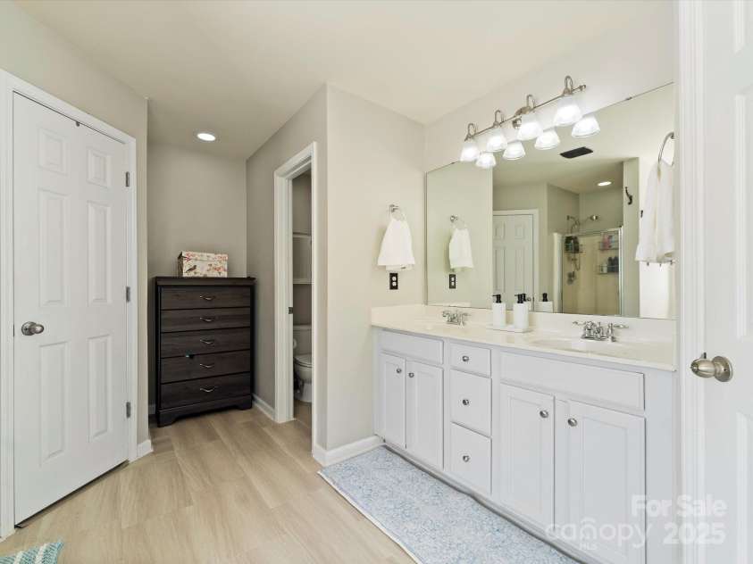 12028 Regal Lily Lane, Huntersville, NC 28078.  MLS# CAR4239807, YatesRealty ID 3705. 