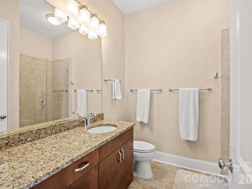 2994 Selwyn Avenue, Charlotte, NC 28209.  MLS# CAR4354411, YatesRealty ID 3705. 
