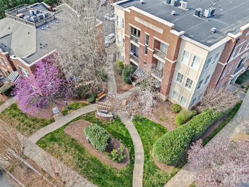 2994 Selwyn Avenue, Charlotte, NC 28209.  MLS# CAR4354411, YatesRealty ID 3705. 