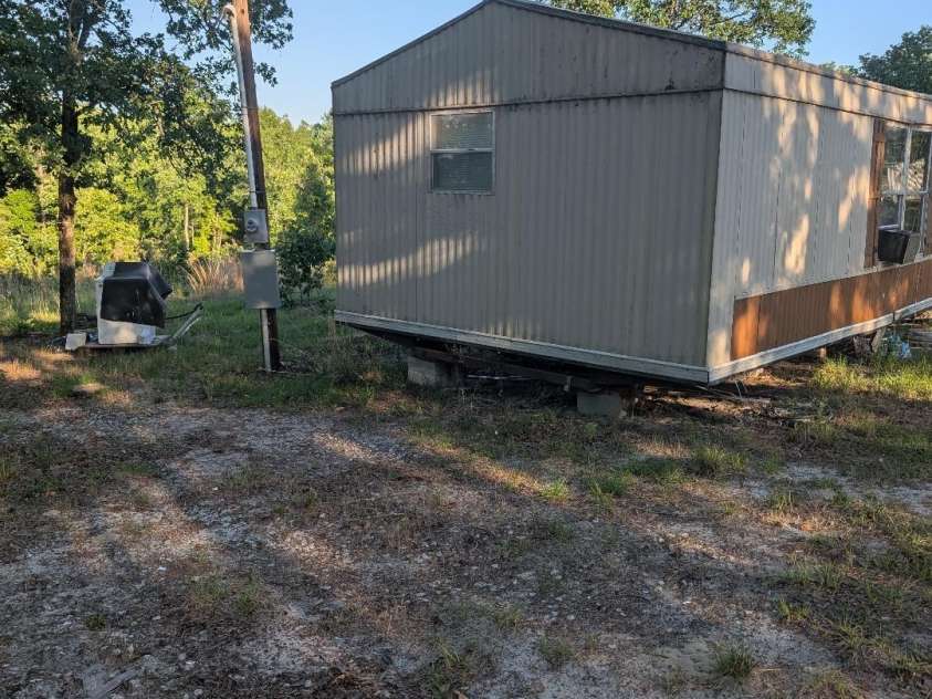 3328 Love Road, Kershaw, SC 29067.  MLS# CAR4383966, YatesRealty ID 37053. 