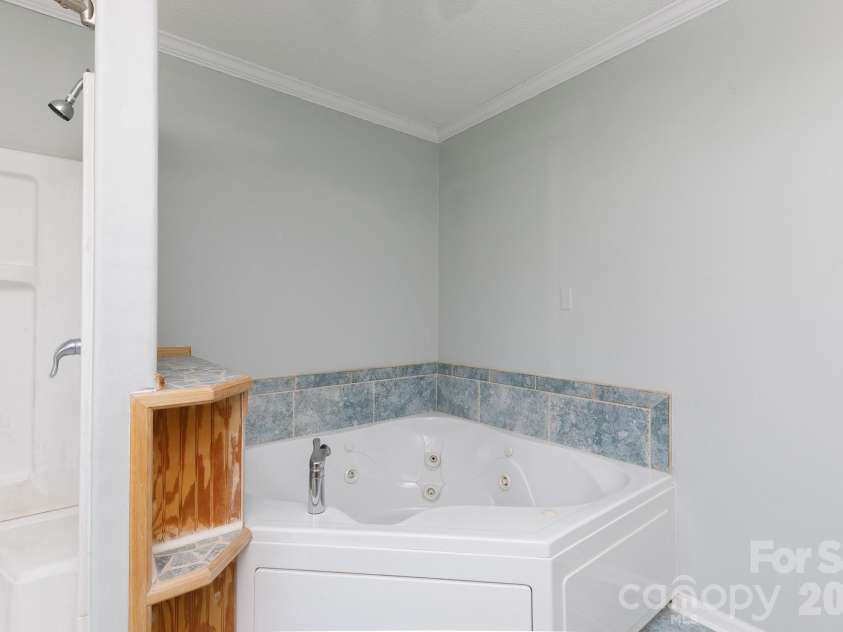 2213 Eastview Road, Rock Hill, SC 29732.  MLS# CAR4403945, YatesRealty ID 37054. 