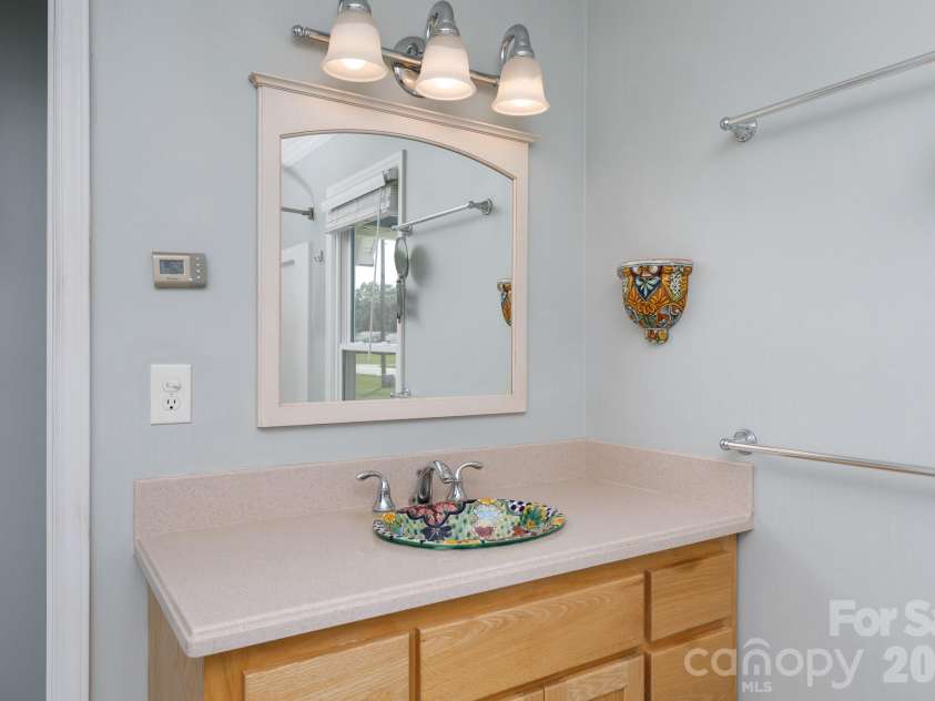 2213 Eastview Road, Rock Hill, SC 29732.  MLS# CAR4403945, YatesRealty ID 37054. 