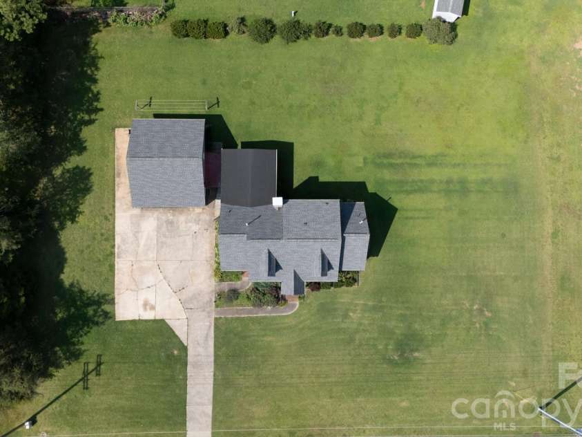 2213 Eastview Road, Rock Hill, SC 29732.  MLS# CAR4403945, YatesRealty ID 37054. 