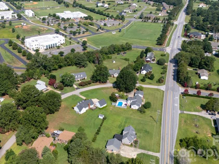 2213 Eastview Road, Rock Hill, SC 29732.  MLS# CAR4403945, YatesRealty ID 37054. 