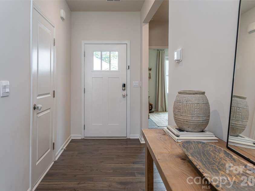 197 Wheatfield Road, Fletcher, NC 28732.  MLS# CAR4398770, YatesRealty ID 37057. Foyer
