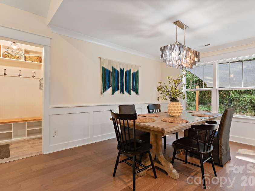 109 Logan Lane, Belmont, NC 28012.  MLS# CAR4399326, YatesRealty ID 37059. 