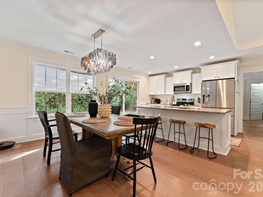109 Logan Lane, Belmont, NC 28012.  MLS# CAR4399326, YatesRealty ID 37059. 
