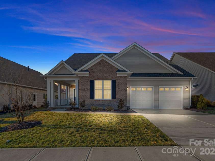 14007 Cameryn Elise Drive, Cornelius, NC 28031.  MLS# CAR4224738, YatesRealty ID 3706. Welcome to 14007 Cameryn Elise Drive!