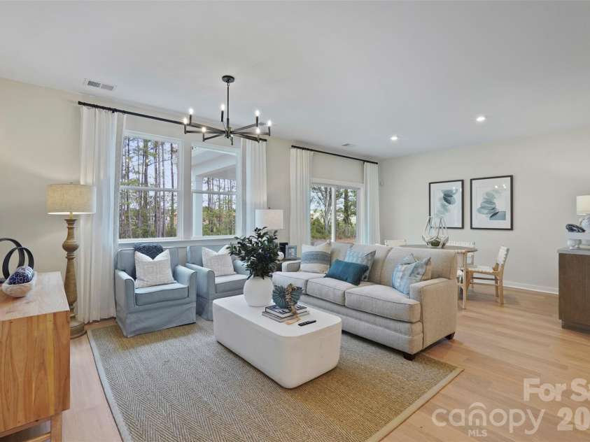 987 Exeter Drive, Sherrills Ford, NC 28673.  MLS# CAR4343027, YatesRealty ID 3706. 