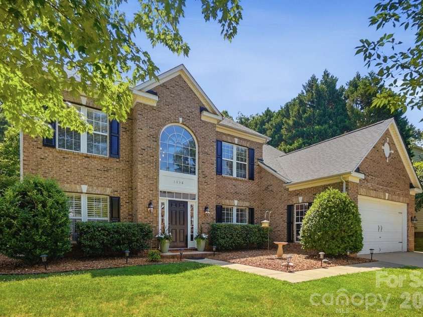 1338 Wrangell Lane, Charlotte, NC 28214.  MLS# CAR4397476, YatesRealty ID 37061. 