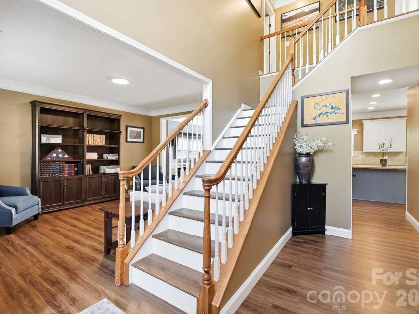 1338 Wrangell Lane, Charlotte, NC 28214.  MLS# CAR4397476, YatesRealty ID 37061. 
