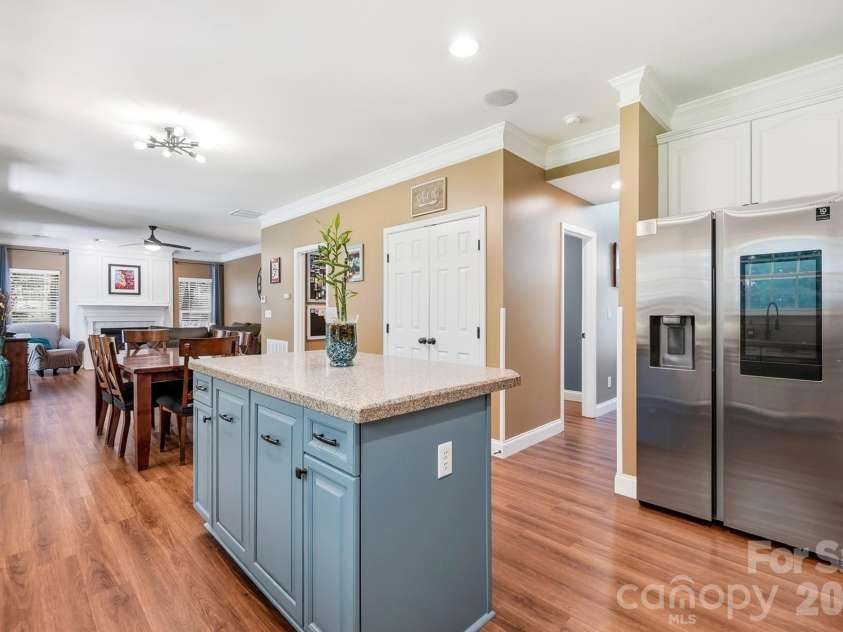 1338 Wrangell Lane, Charlotte, NC 28214.  MLS# CAR4397476, YatesRealty ID 37061. 