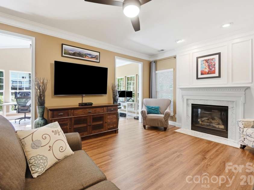 1338 Wrangell Lane, Charlotte, NC 28214.  MLS# CAR4397476, YatesRealty ID 37061. 