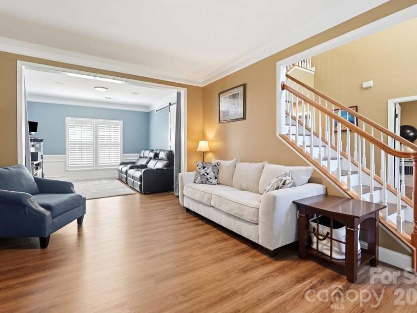 1338 Wrangell Lane, Charlotte, NC 28214.  MLS# CAR4397476, YatesRealty ID 37061. 