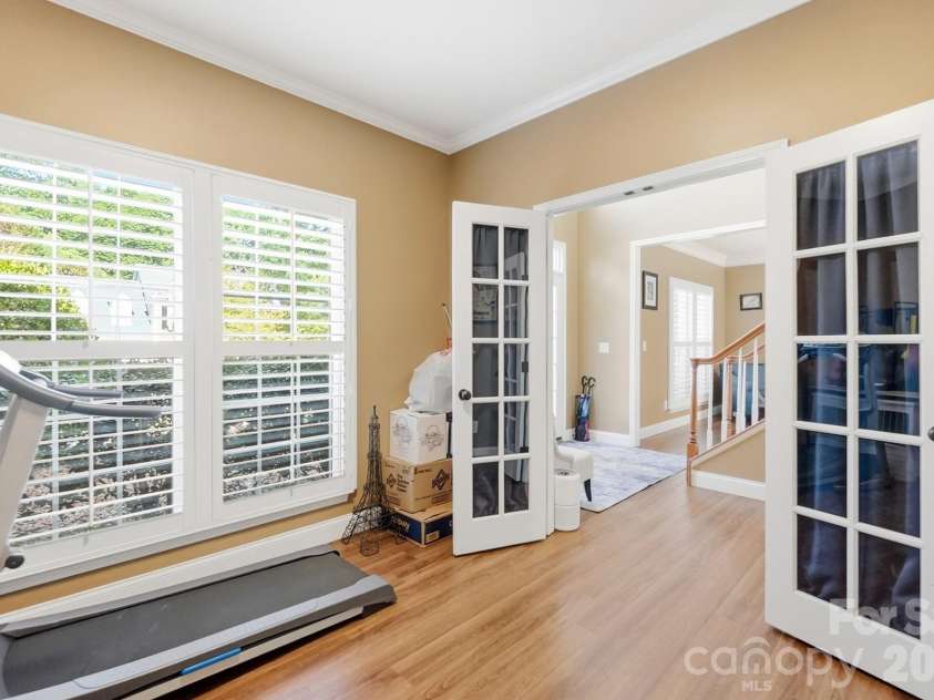 1338 Wrangell Lane, Charlotte, NC 28214.  MLS# CAR4397476, YatesRealty ID 37061. 