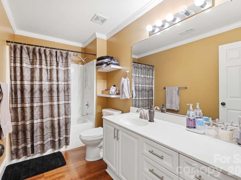 1338 Wrangell Lane, Charlotte, NC 28214.  MLS# CAR4397476, YatesRealty ID 37061. 