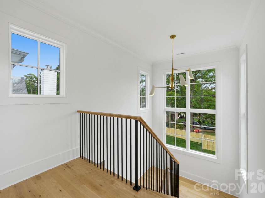539 Mammoth Oaks Drive, Charlotte, NC 28270.  MLS# CAR4379128, YatesRealty ID 37062. 