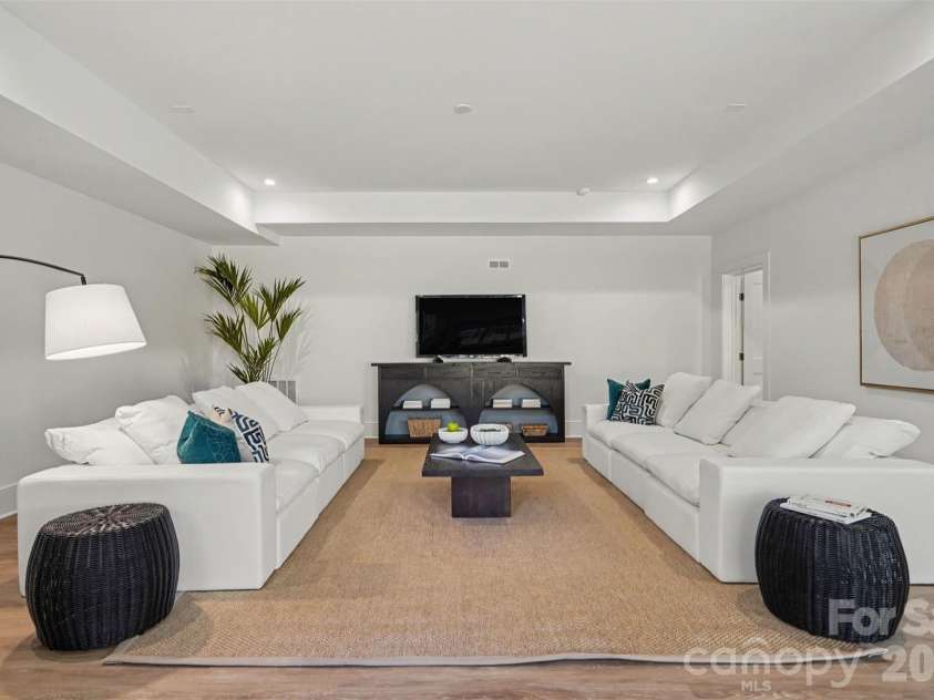539 Mammoth Oaks Drive, Charlotte, NC 28270.  MLS# CAR4379128, YatesRealty ID 37062. Lower Level Entertainment