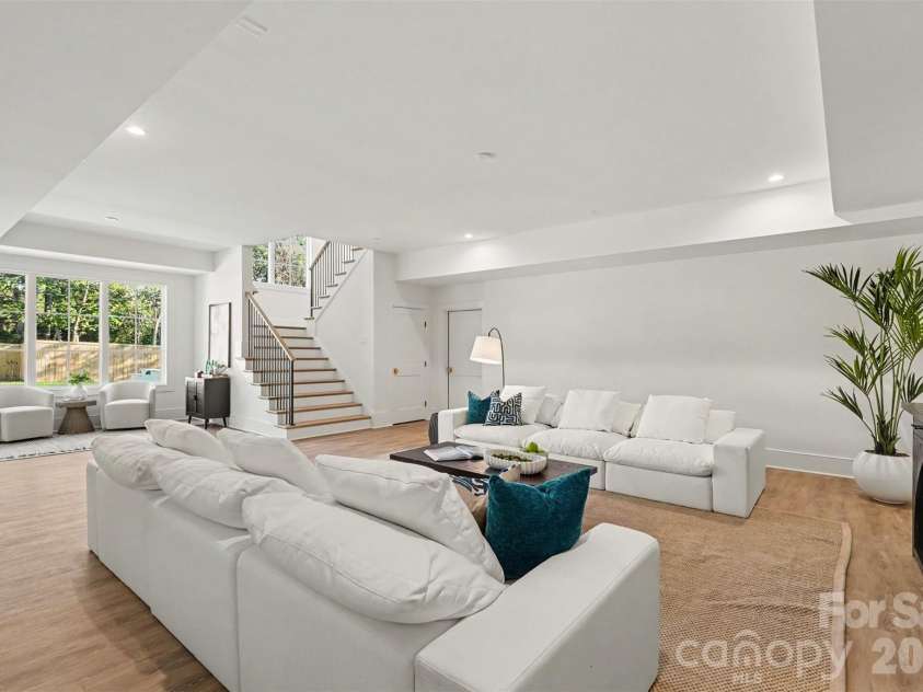539 Mammoth Oaks Drive, Charlotte, NC 28270.  MLS# CAR4379128, YatesRealty ID 37062. Lower Level Entertainment