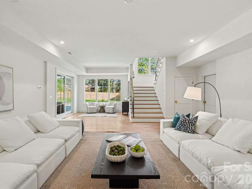 539 Mammoth Oaks Drive, Charlotte, NC 28270.  MLS# CAR4379128, YatesRealty ID 37062. Lower Level Entertainment