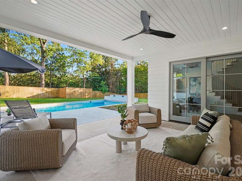 539 Mammoth Oaks Drive, Charlotte, NC 28270.  MLS# CAR4379128, YatesRealty ID 37062. Poolside Patio