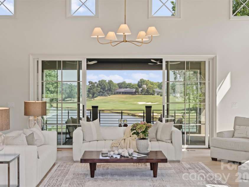 4816 Kelly Woods Lane, Charlotte, NC 28277.  MLS# CAR4400249, YatesRealty ID 37065. 