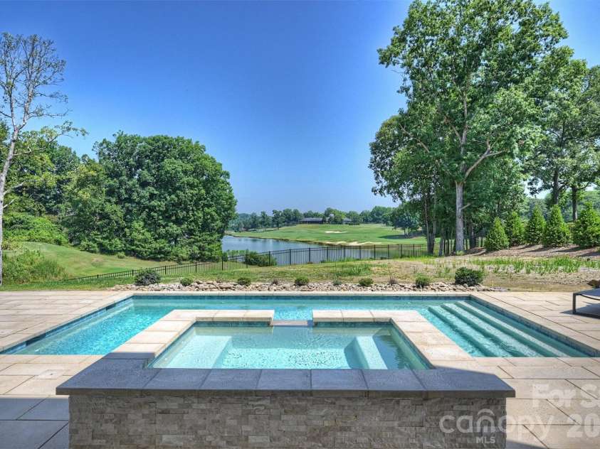 4816 Kelly Woods Lane, Charlotte, NC 28277.  MLS# CAR4400249, YatesRealty ID 37065. 