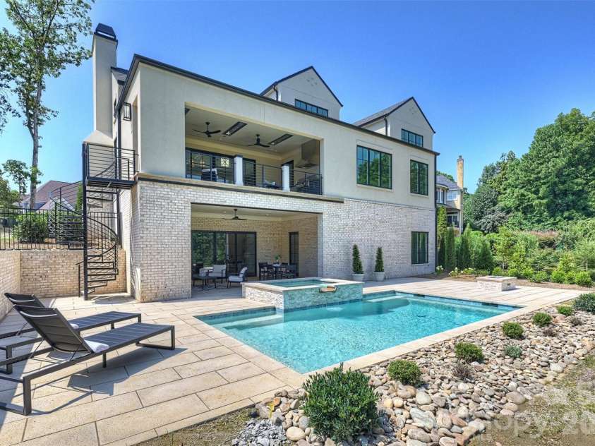 4816 Kelly Woods Lane, Charlotte, NC 28277.  MLS# CAR4400249, YatesRealty ID 37065. 
