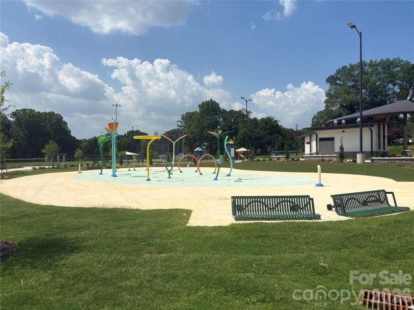 315 Parkview Avenue, Concord, NC 28025.  MLS# CAR4400555, YatesRealty ID 37066. Sprayground