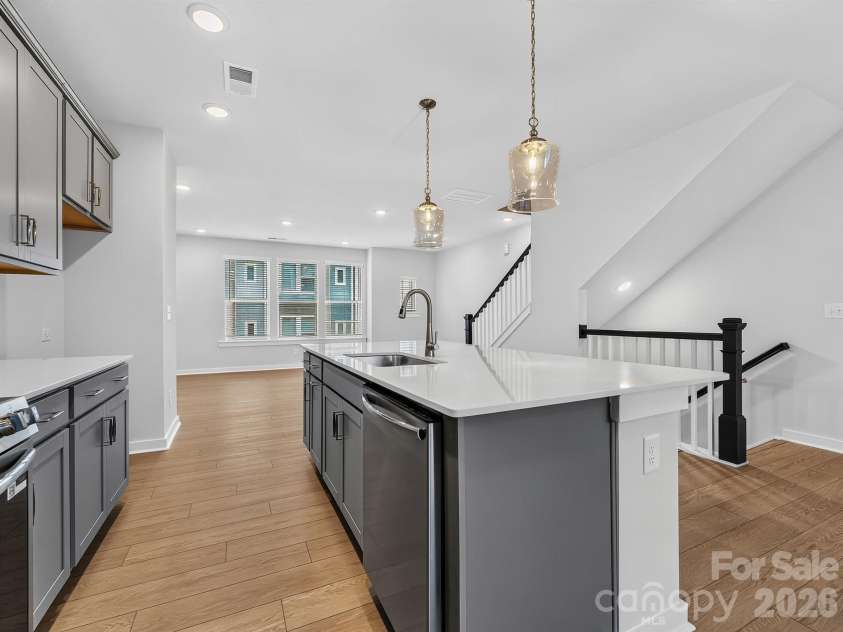 1136 Bismuth Lane, Charlotte, NC 28211.  MLS# CAR4356205, YatesRealty ID 3707. 