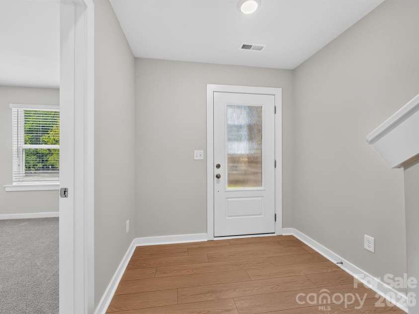 1136 Bismuth Lane, Charlotte, NC 28211.  MLS# CAR4356205, YatesRealty ID 3707. 