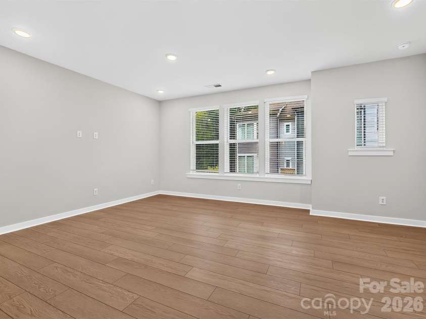 1136 Bismuth Lane, Charlotte, NC 28211.  MLS# CAR4356205, YatesRealty ID 3707. 