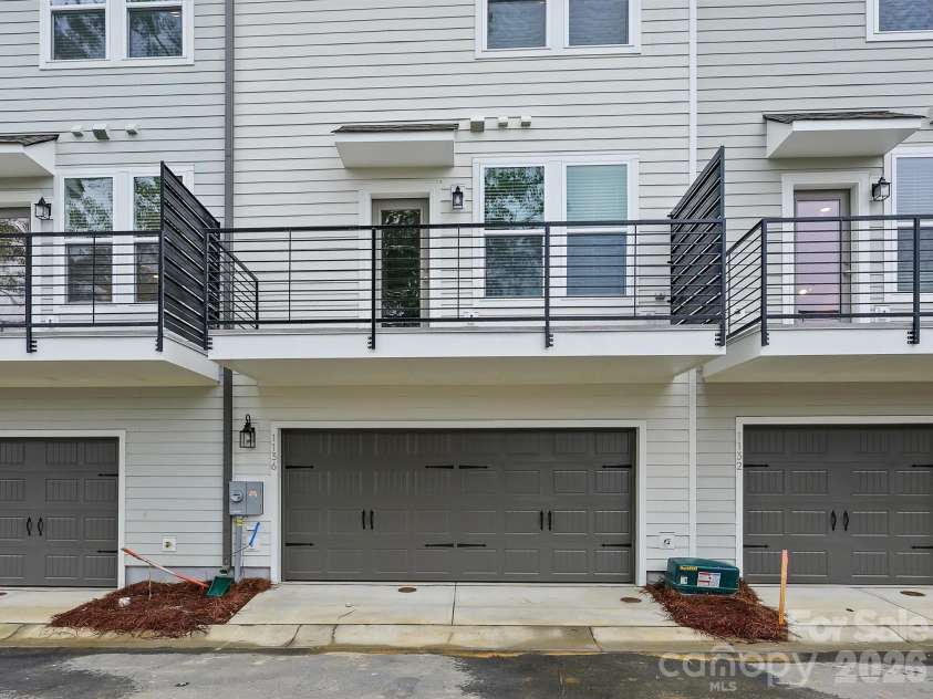 1136 Bismuth Lane, Charlotte, NC 28211.  MLS# CAR4356205, YatesRealty ID 3707. 