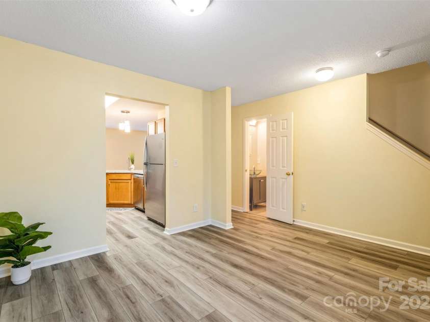 3005 Woodbluff Drive, Greensboro, NC 27406.  MLS# CAR4224024, YatesRealty ID 3707. 