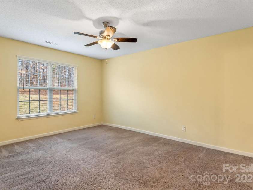 3005 Woodbluff Drive, Greensboro, NC 27406.  MLS# CAR4224024, YatesRealty ID 3707. 