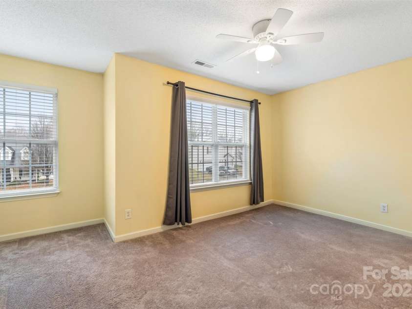 3005 Woodbluff Drive, Greensboro, NC 27406.  MLS# CAR4224024, YatesRealty ID 3707. 