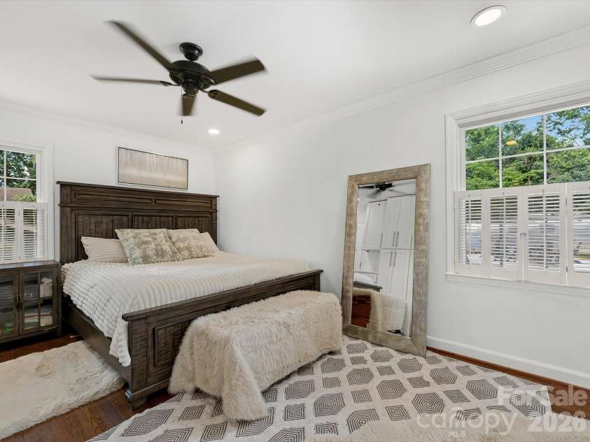 1401 Worcaster Place, Charlotte, NC 28211.  MLS# CAR4399075, YatesRealty ID 37070. Primary bedroom