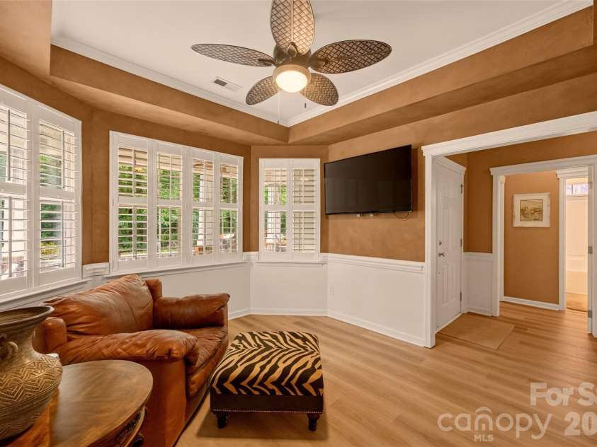 6534 Colonial Garden Drive, Huntersville, NC 28078.  MLS# CAR4399062, YatesRealty ID 37071. 