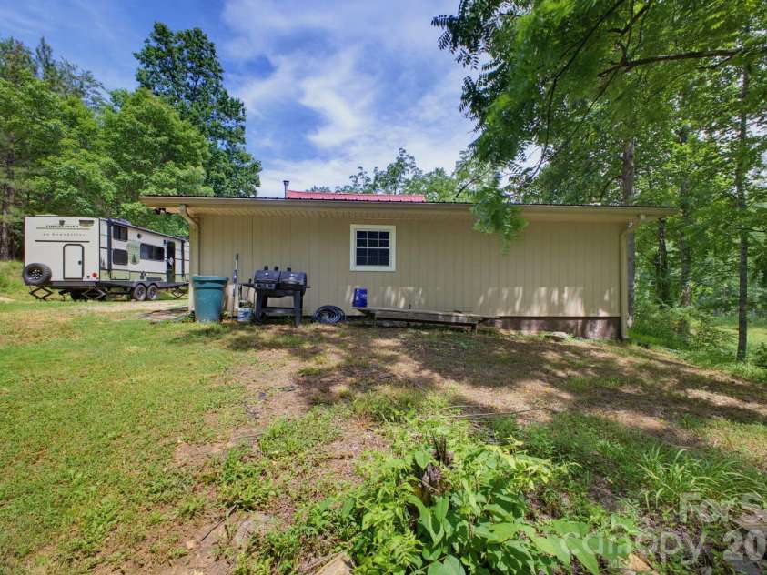 1239 McGuinn Road, Mill Spring, NC 28756.  MLS# CAR4387532, YatesRealty ID 37073. 
