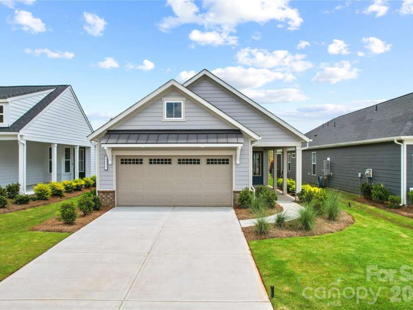 2637 Headwind Court, Belmont, NC 28012.  MLS# CAR4403051, YatesRealty ID 37075. 