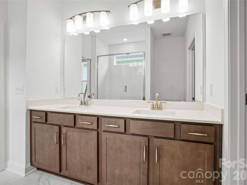 2637 Headwind Court, Belmont, NC 28012.  MLS# CAR4403051, YatesRealty ID 37075. 