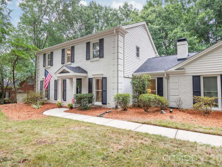 8711 Houston Ridge Road, Charlotte, NC 28277.  MLS# CAR4402954, YatesRealty ID 37077. 