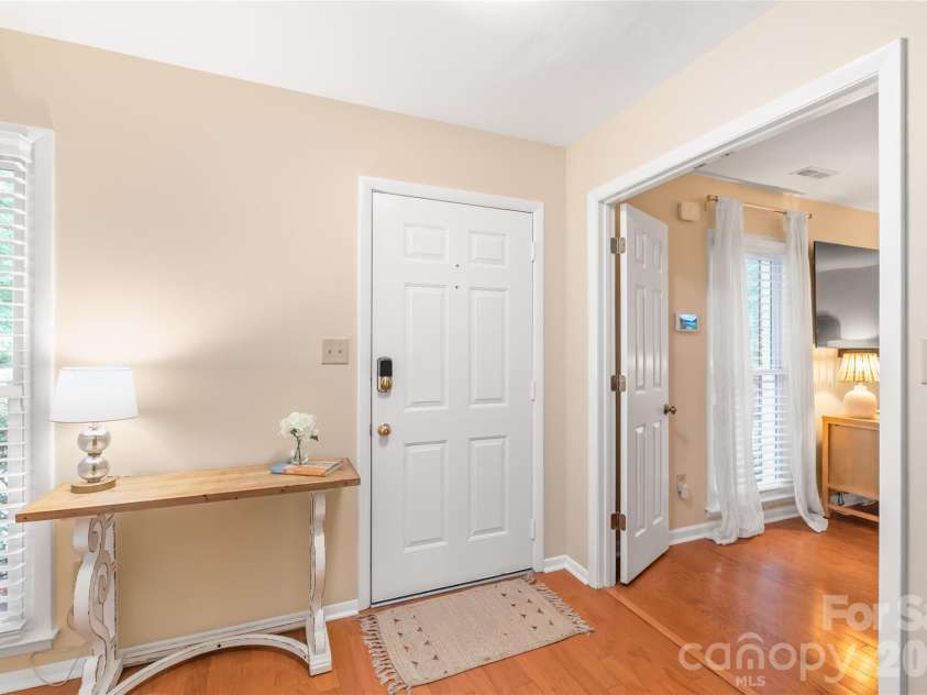 8711 Houston Ridge Road, Charlotte, NC 28277.  MLS# CAR4402954, YatesRealty ID 37077. 