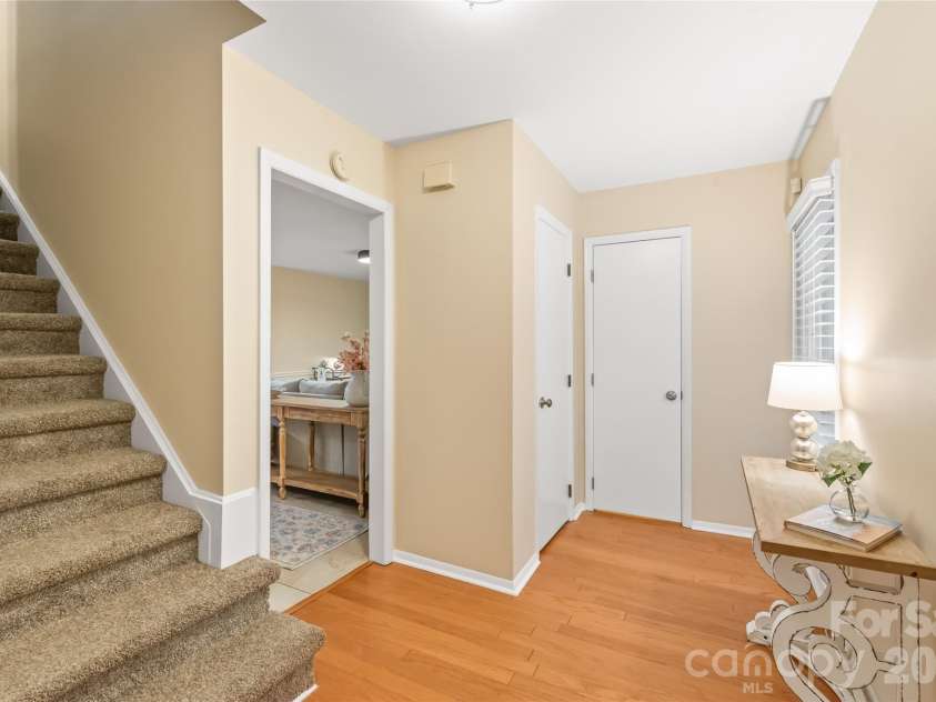 8711 Houston Ridge Road, Charlotte, NC 28277.  MLS# CAR4402954, YatesRealty ID 37077. 