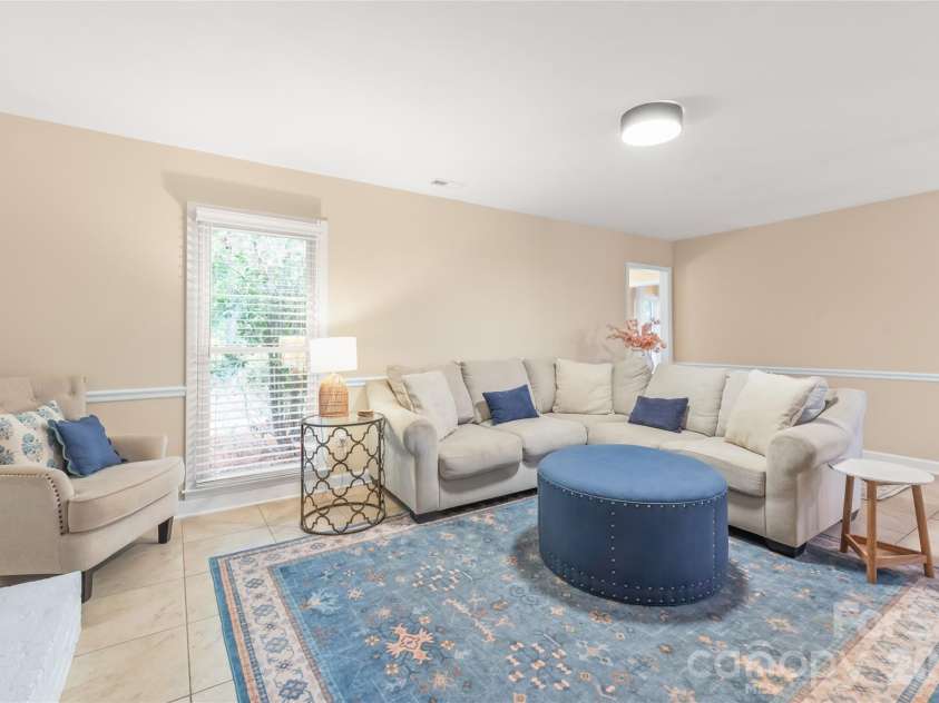 8711 Houston Ridge Road, Charlotte, NC 28277.  MLS# CAR4402954, YatesRealty ID 37077. 