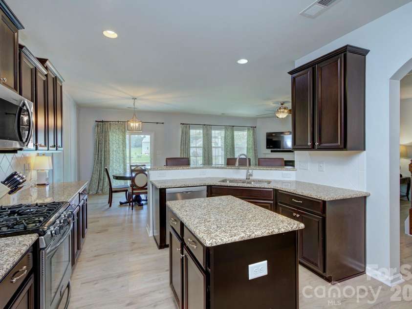 9277 Perseverance Drive, Harrisburg, NC 28075.  MLS# CAR4400342, YatesRealty ID 37078. 