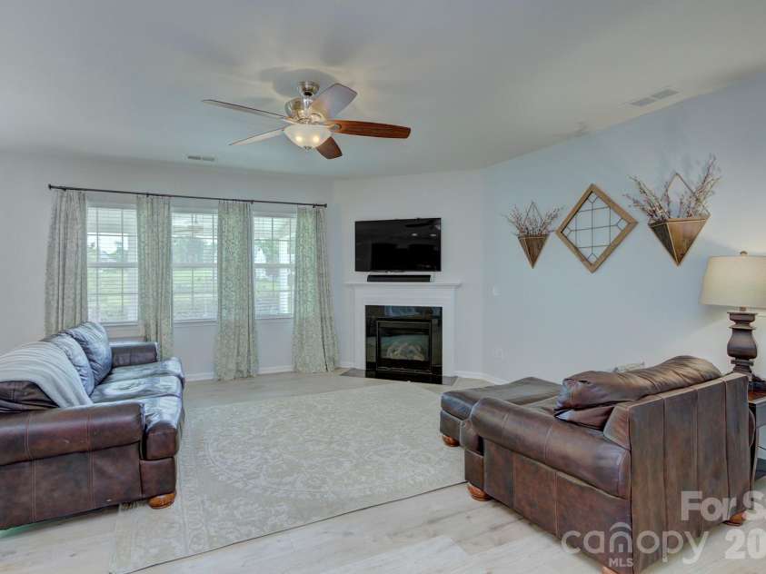 9277 Perseverance Drive, Harrisburg, NC 28075.  MLS# CAR4400342, YatesRealty ID 37078. 