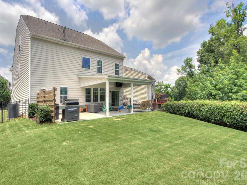 9277 Perseverance Drive, Harrisburg, NC 28075.  MLS# CAR4400342, YatesRealty ID 37078. 
