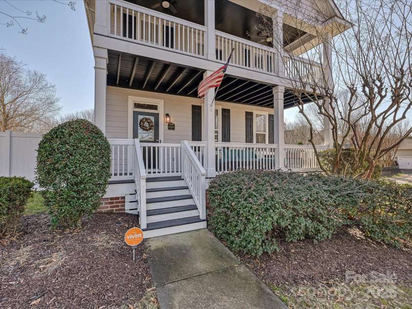 10020 Vanguard Parkway, Huntersville, NC 28078.  MLS# CAR4334178, YatesRealty ID 3708. 