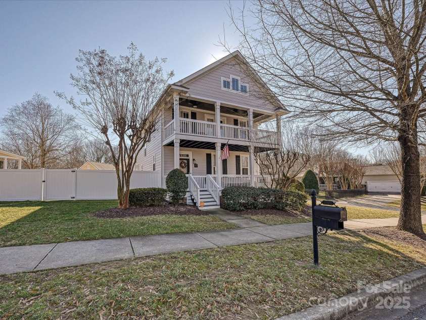 10020 Vanguard Parkway, Huntersville, NC 28078.  MLS# CAR4334178, YatesRealty ID 3708. 